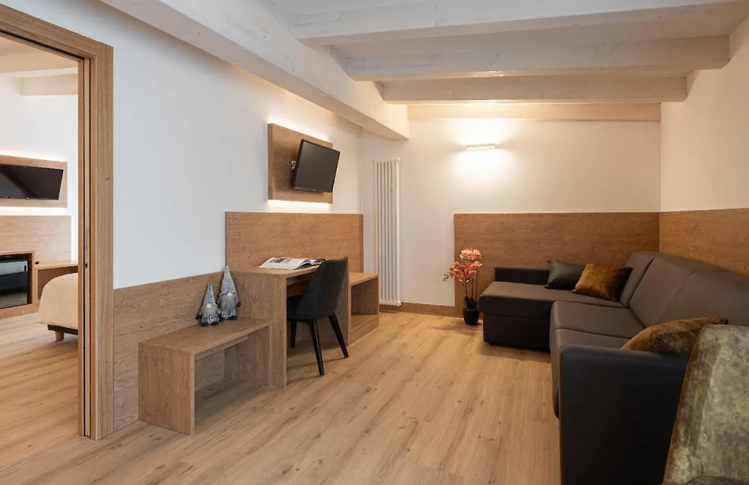 Hotel Alpen-1